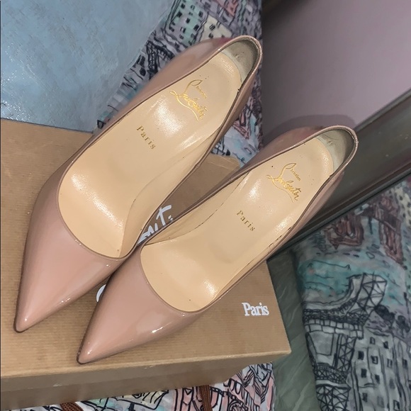 Christian Louboutin so Kate in nude - Picture 7 of 7